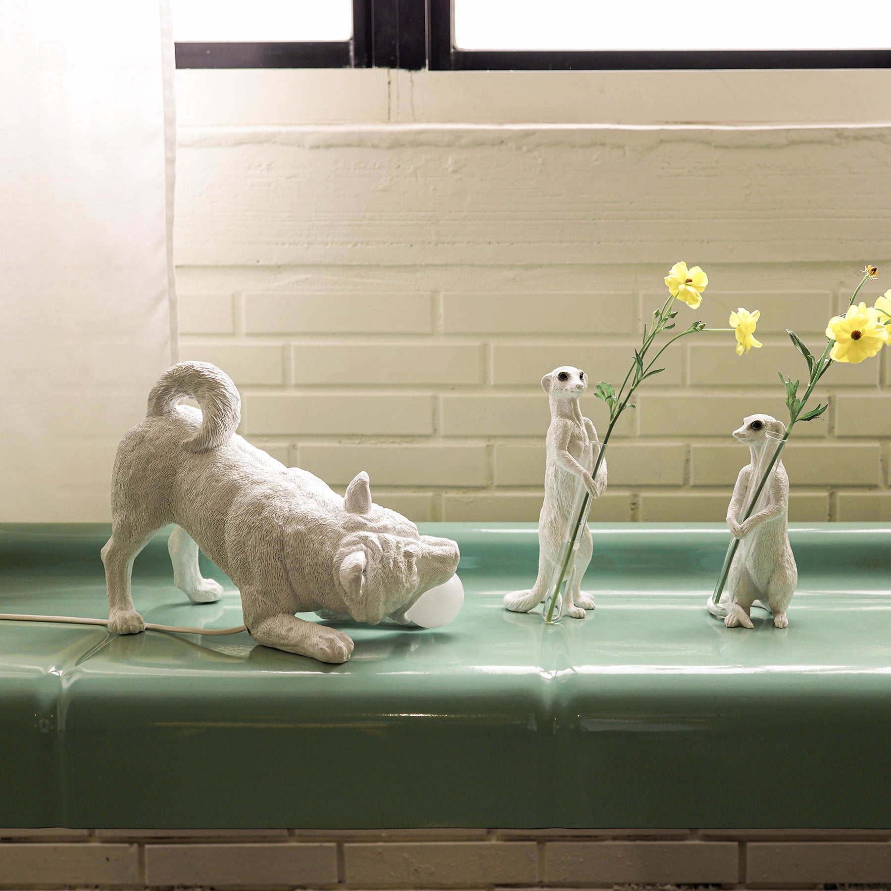 Dog lamp and it's statue: I need some play and you need some light!