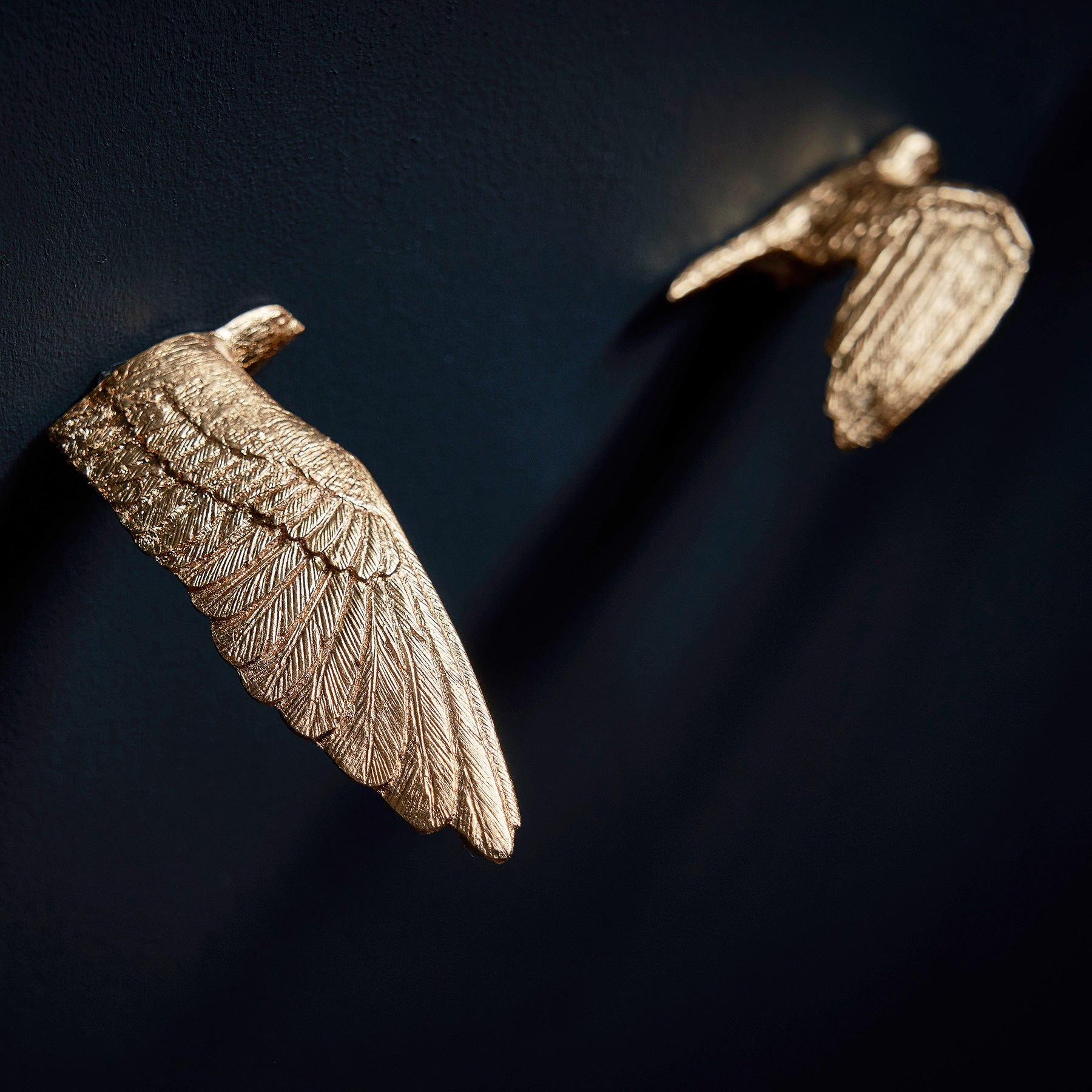 Contemporary and Modern Gold Wall Clock with Swallow Bird Sculpture