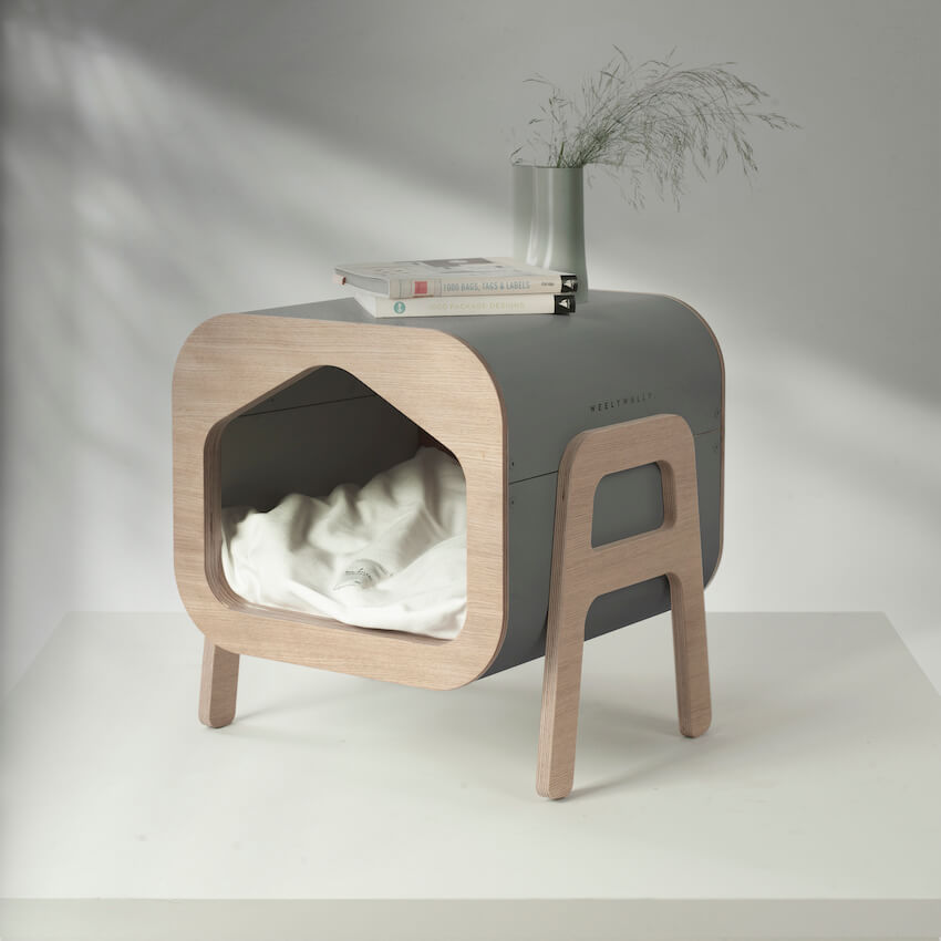 Raised cat house and bed for curious and playful cats!