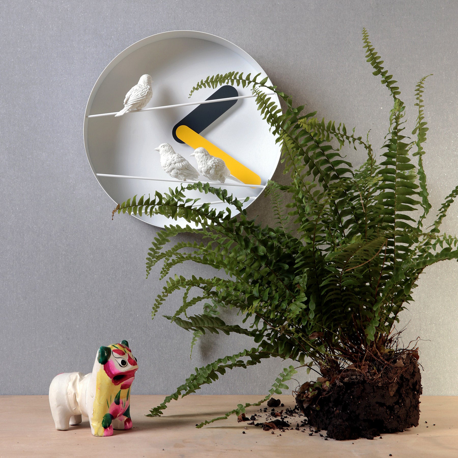 Modern Wall Clock with Bird Sparrow Sculpture Decor
