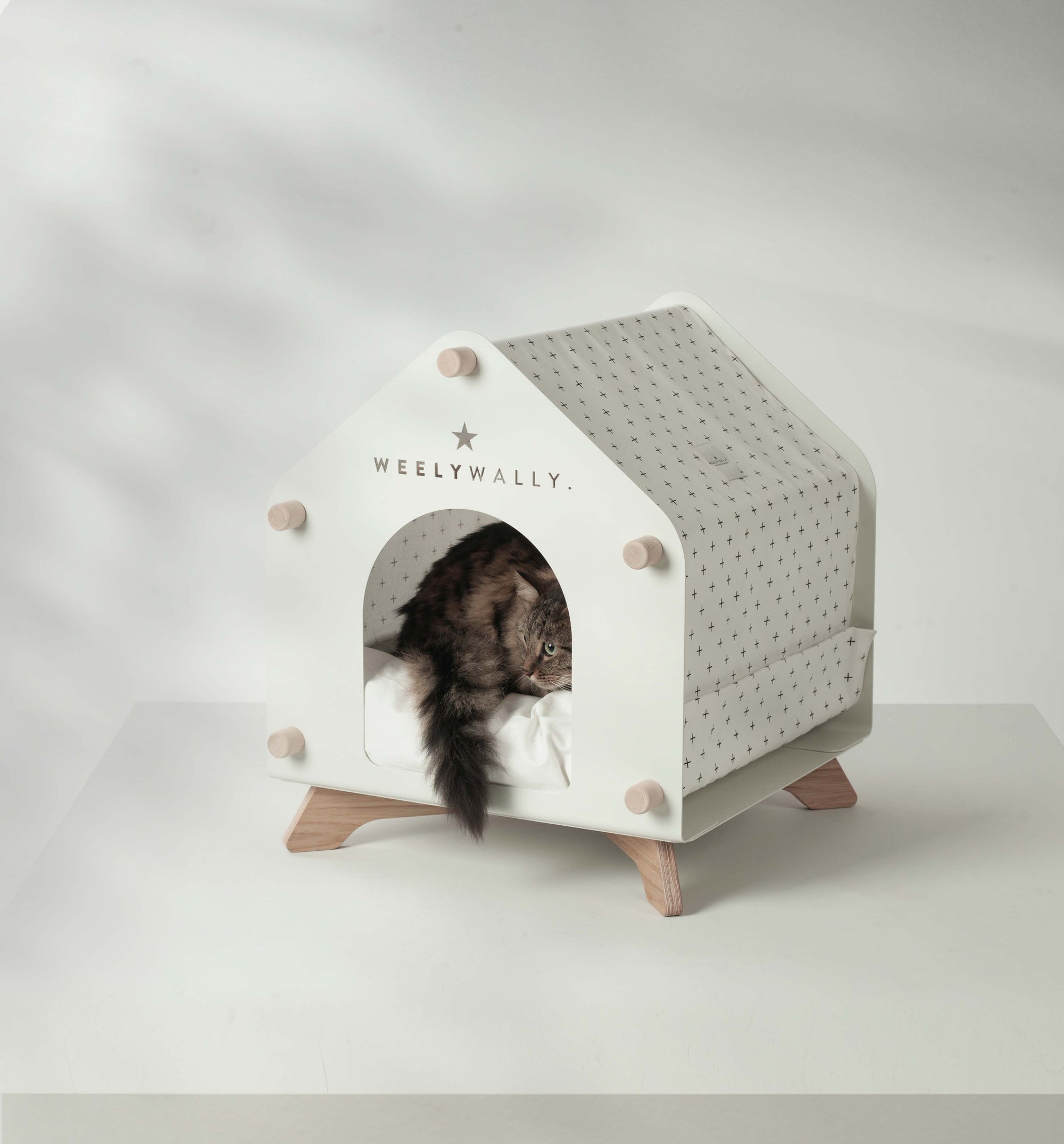 Every pet deserves the best - house & bed for your cat's or dog's!