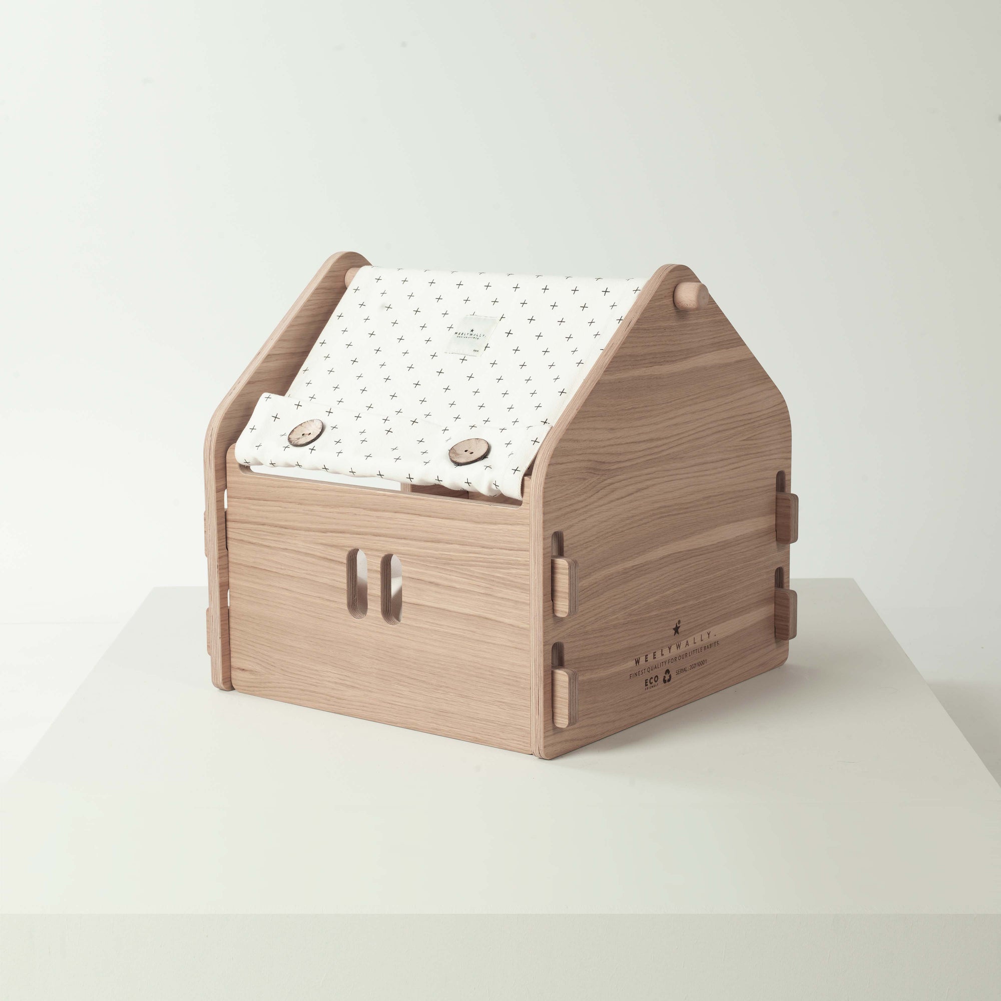 Indoor Dog or Cat house bed - a little piece of paradise in your home!