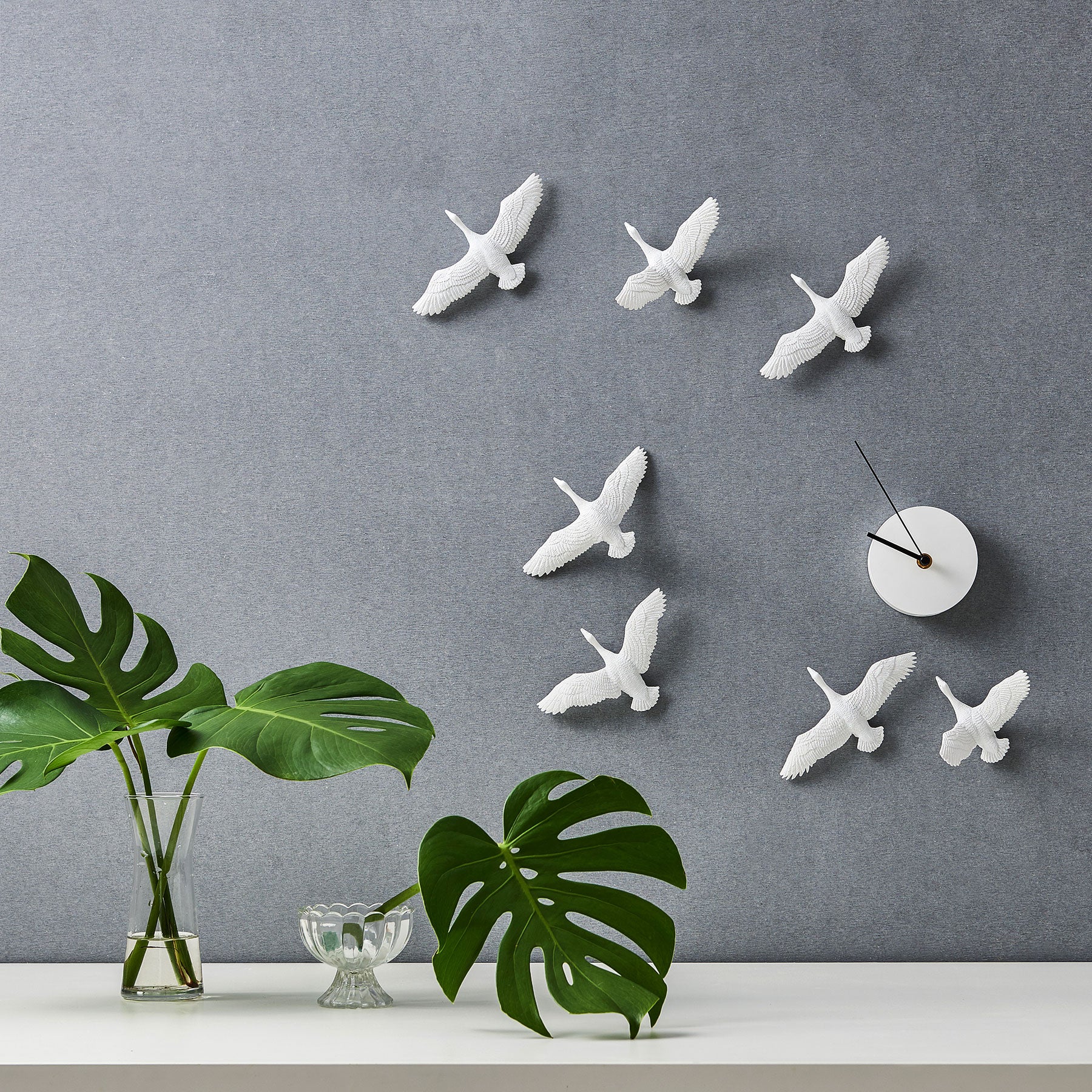Migratory Birds Minimalist Wall Clock with Resin Sculpture a Philosophical & Modern View of Time