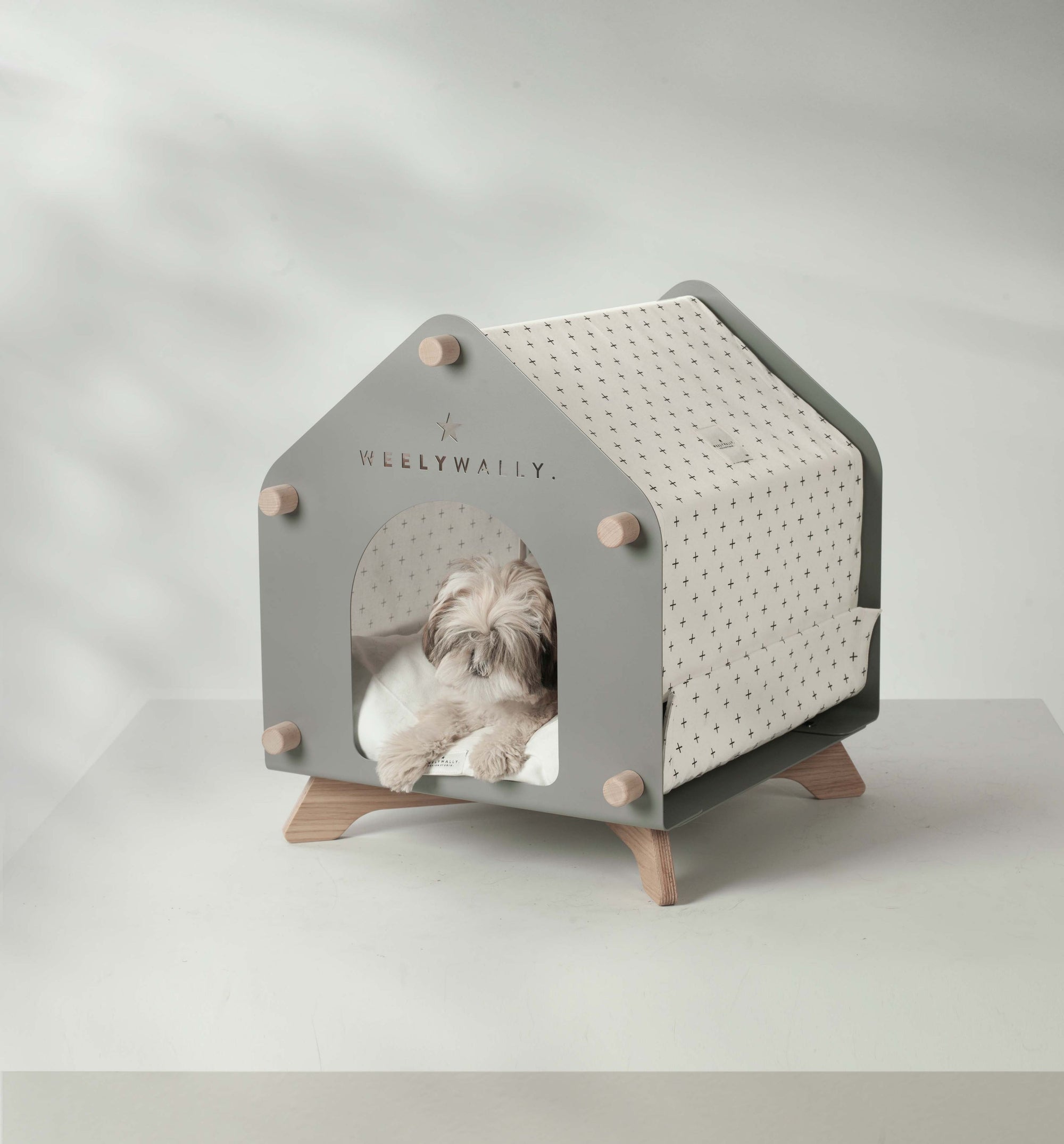 Every pet deserves the best - house & bed for your cat's or dog's!